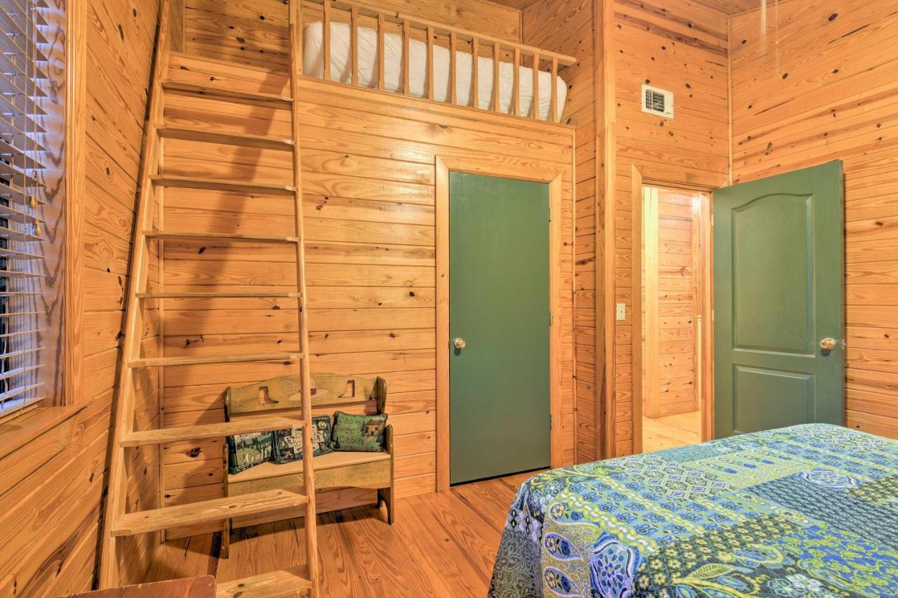 Hochatown Hideaway With Hot Tub, Grill And Fire Pit! Villa Stephens Gap Luaran gambar